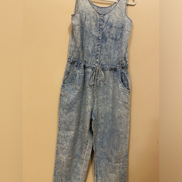 Classic snow denim jumpsuit - Picture 9 of 15
